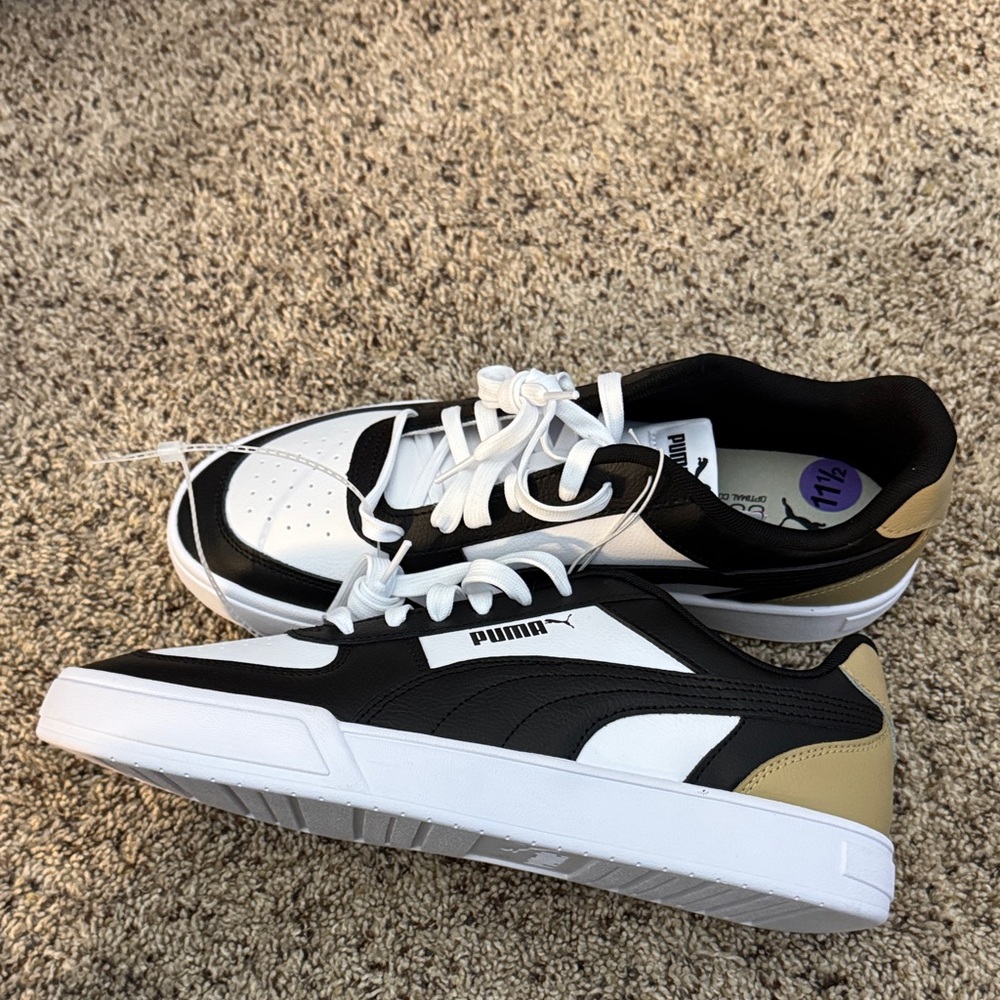 Puma Men's Black, White, and Tan Sneakers